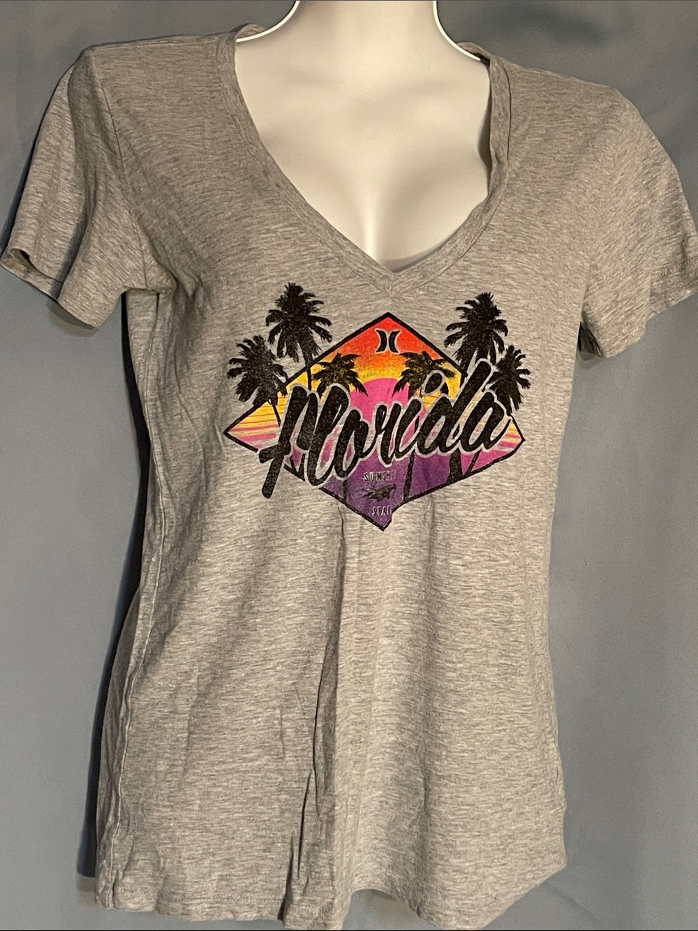 Hurley Heather Gray V-Neck Tee with Pink, Orange & Purple Sunset Graphic